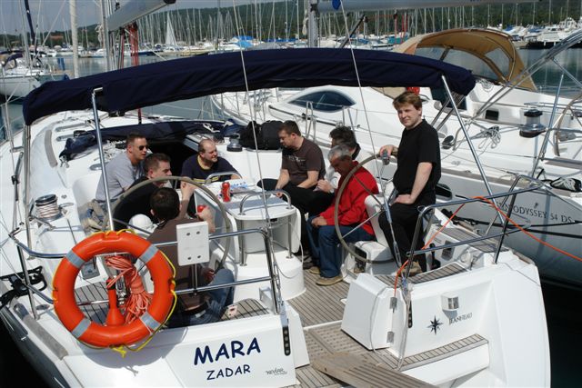 Charter Segel yacht Beneteau Oceanis 473 17